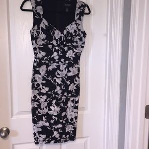 White House Black Market dress. Only worn once!